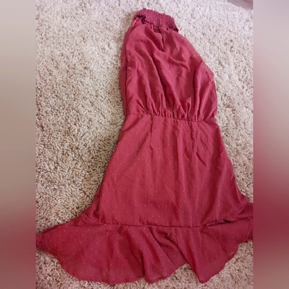 NWT Ruched Style Dress! - Picture 2 of 4